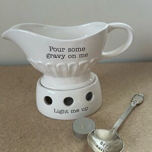 Mud Pie White Ceramic Gravy Boat with Warmer